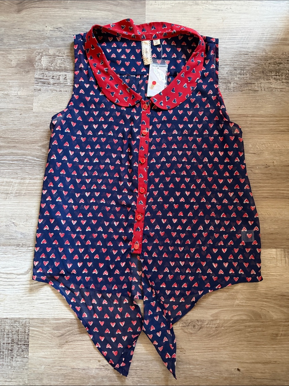 NWT Robin K Tie Front Peter Pan Heart Button Down Blouse